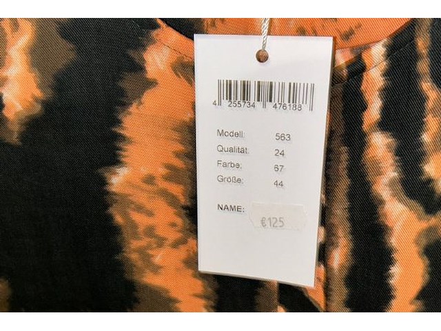 25 kleedjes, tops, blouses, broeken - afbeelding 4 van  15