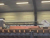 25 lopende meter metalen palletstelling. - afbeelding 7 van  7