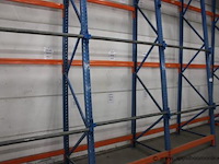 25 meter haspel magazijn rek betsaande uit 12 staanders en 54 leggers - afbeelding 3 van  4