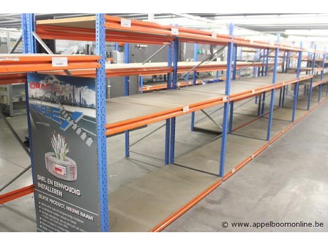 25 meter magazijnrekken bestaande uit 13staanders en 70 leggers - afbeelding 2 van  4