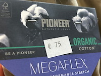 25 shorts - afbeelding 10 van  15