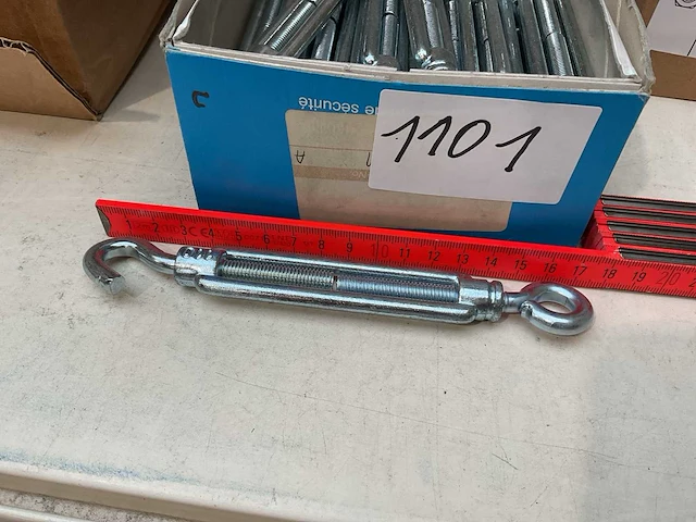 25 spanners - afbeelding 2 van  3