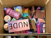 25 stuks cosmetica en verzorging - afbeelding 1 van  2