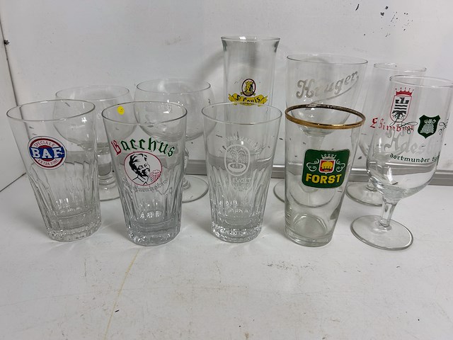 25 verschillende oude bierglazen - afbeelding 4 van  5