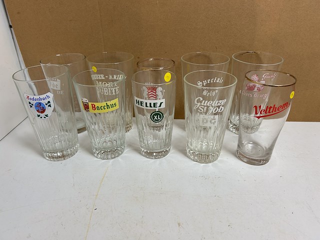 25 verschillende oude bierglazen - afbeelding 4 van  5