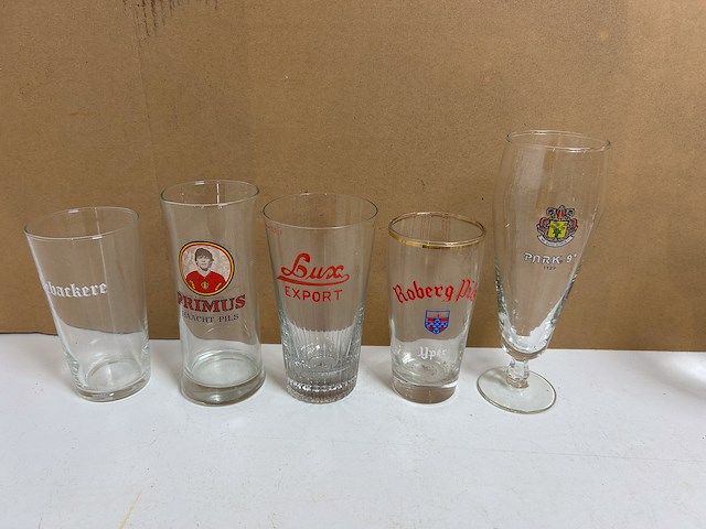 25 verschillende oude bierglazen - afbeelding 5 van  5