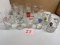 25 verschillende oude bierglazen