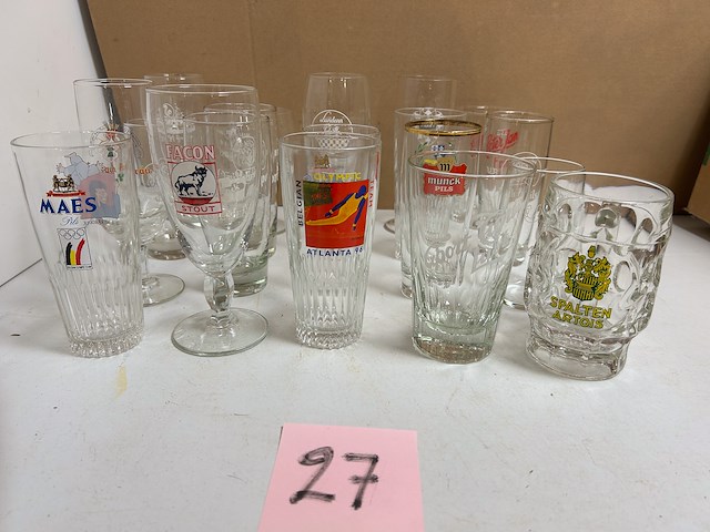 25 verschillende oude bierglazen - afbeelding 2 van  5