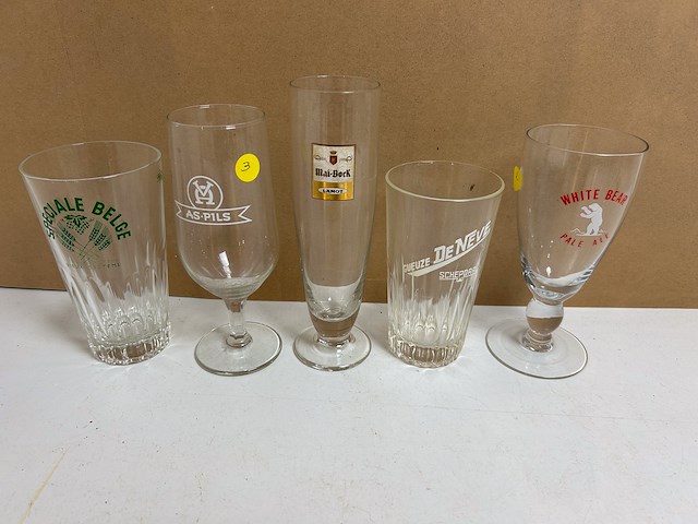 25 verschillende oude bierglazen - afbeelding 5 van  5