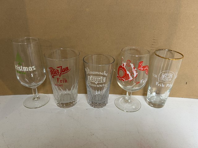 25 verschillende oude bierglazen - afbeelding 3 van  6