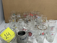 25 verschillende oude bierglazen - afbeelding 1 van  6