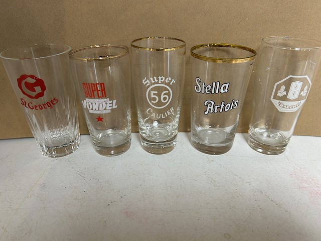 25 verschillende oude bierglazen - afbeelding 4 van  6