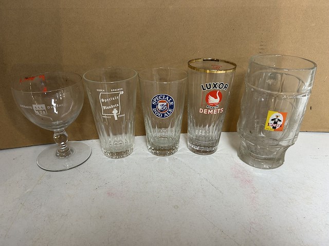 25 verschillende oude bierglazen - afbeelding 5 van  6