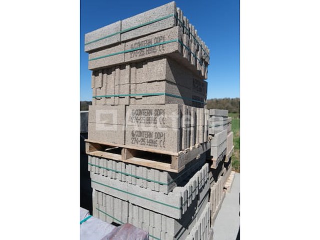 250 holle betonnen blokken - afbeelding 2 van  8