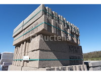 250 holle betonnen blokken - afbeelding 4 van  8