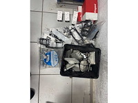 250 x nieuwe elektro instalatiematerialen -30 kg (250x) - afbeelding 1 van  6