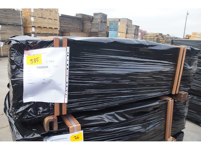 25,11 m² padouk gevelbekleding - afbeelding 5 van  5