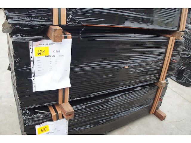 25,30 m² padouk gevelbekleding - afbeelding 5 van  6
