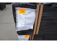 25,30 m² padouk gevelbekleding - afbeelding 1 van  5
