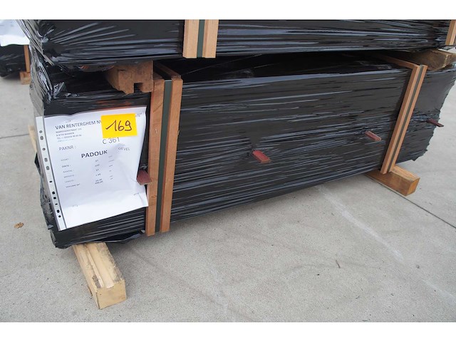 25,30 m² padouk gevelbekleding - afbeelding 4 van  5