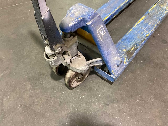2,5t hand hydraulische palletwagen - afbeelding 4 van  4