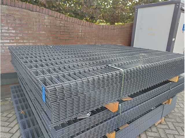 25x dubbelstaaf hekwerk 8/6/8 203cm, antraciet - afbeelding 1 van  8