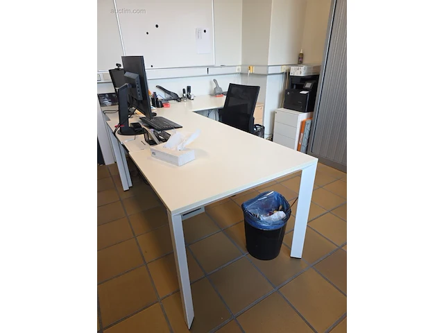 (25x) kantoormeubilair - afbeelding 10 van  22