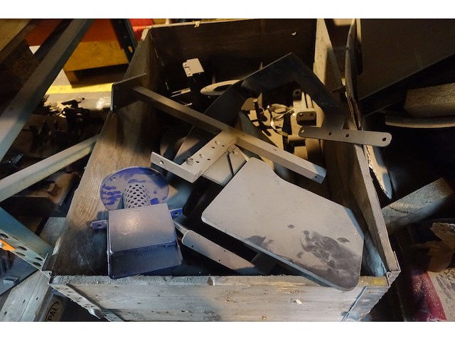 25x pallet diversen - afbeelding 1 van  18