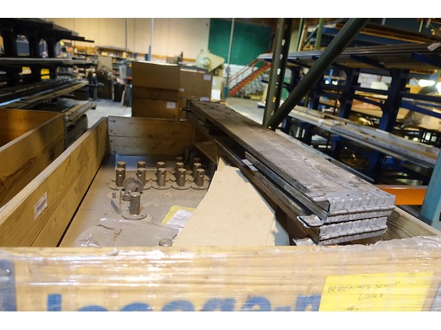25x pallet diversen - afbeelding 16 van  18