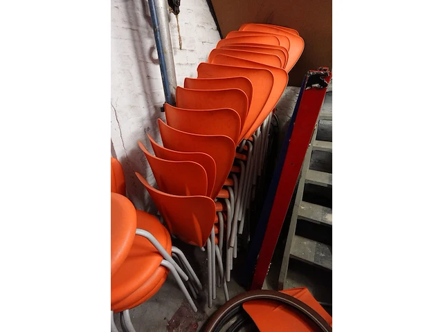 25x stapelbare kunststof stoel - afbeelding 3 van  5
