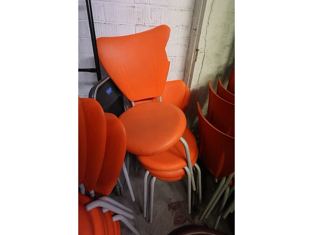 25x stapelbare kunststof stoel - afbeelding 4 van  5