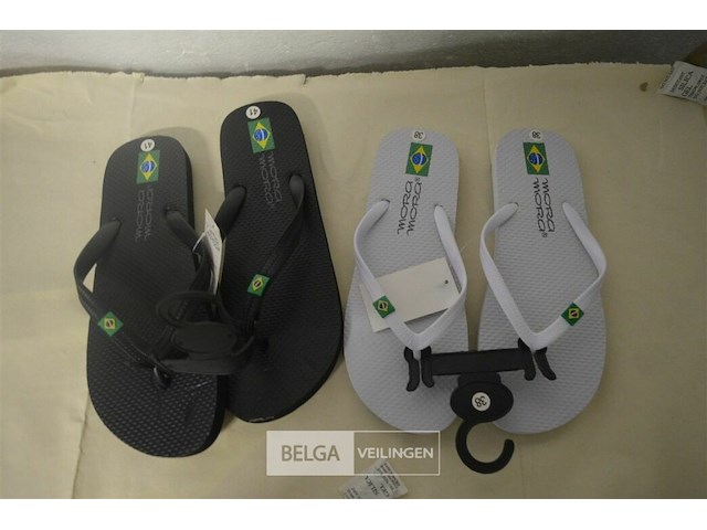 ±26 paar teenslippers div maten - afbeelding 1 van  3