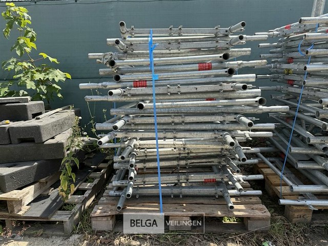 ± 26 steigers galva - afbeelding 1 van  3