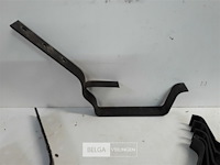 26 x beugel goot 140mm lang metaal regenafvoer - afbeelding 3 van  3