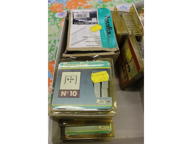 26 x doosjes nietjes en nagels voor pistool - afbeelding 2 van  2