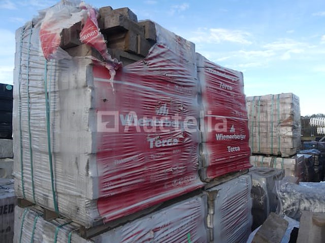 2600 bricks wienerberger plaza - afbeelding 4 van  10