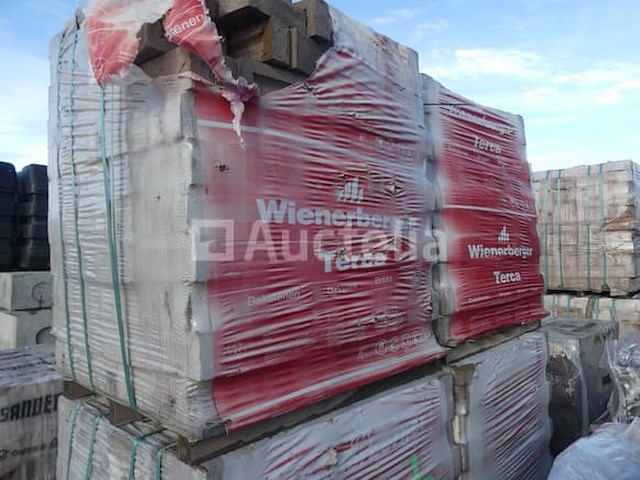 2600 bricks wienerberger plaza - afbeelding 10 van  10