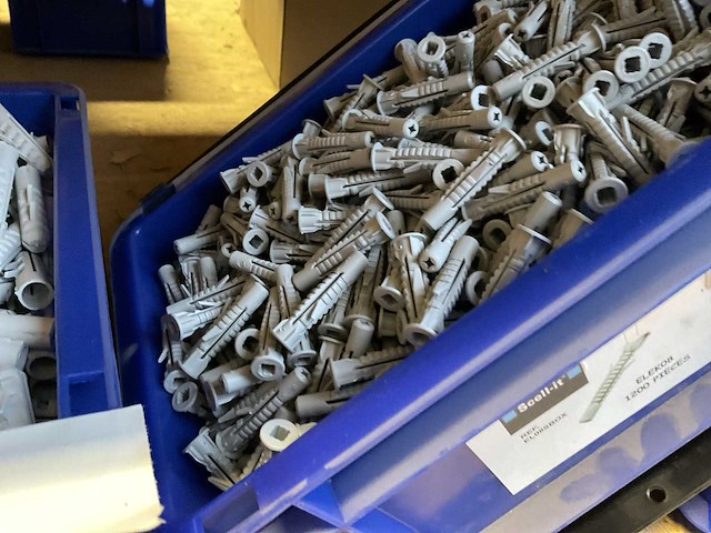 2600 pluggen - afbeelding 4 van  7