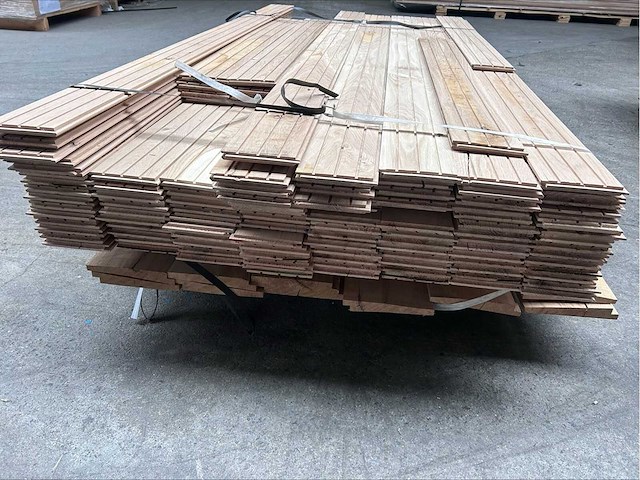 26,31 m² massief eiken parket 15mm - afbeelding 3 van  5