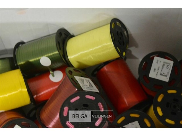 ±27 div kleuren inpaklint - afbeelding 2 van  4