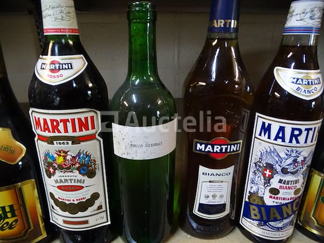 27 flessen (wijnen, sterke dranken: volle of geopende flessen - zie detail) - afbeelding 8 van  14