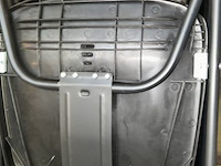 27 klapstoelen + opbergkar - afbeelding 6 van  7