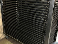 27 klapstoelen + opbergkar - afbeelding 7 van  7