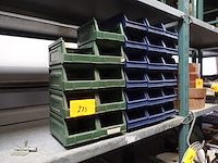 27 plastieken stapelbakken - afbeelding 2 van  2