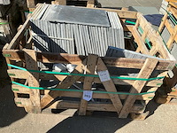27,72 m2 natuurstenen tegels - afbeelding 4 van  4