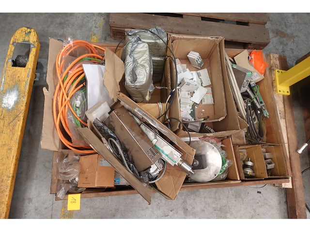 27x pallet oudijzer - afbeelding 33 van  70