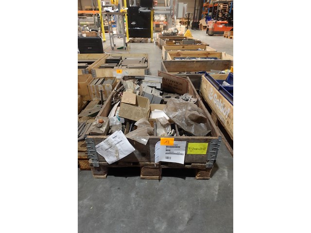 27x pallet oudijzer - afbeelding 53 van  70