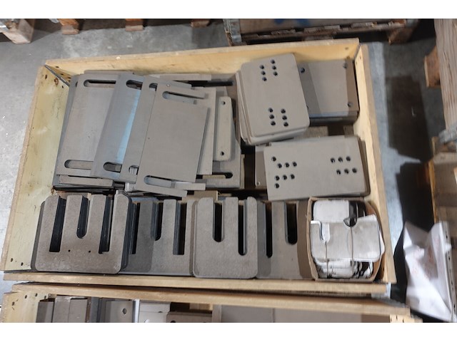 27x pallet oudijzer - afbeelding 60 van  70