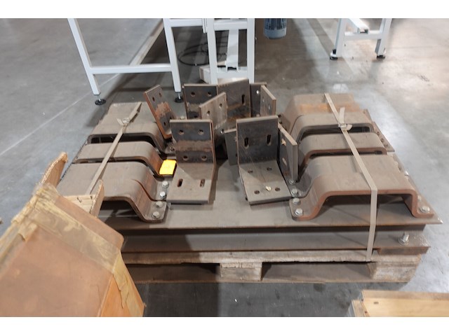 27x pallet oudijzer - afbeelding 64 van  70