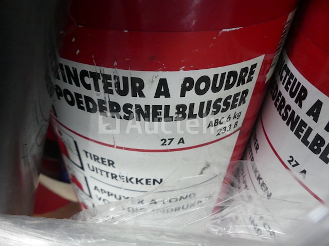 28 brandblussers - afbeelding 4 van  8